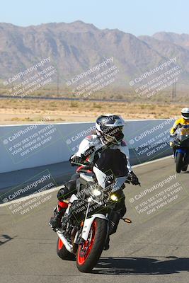 media/Apr-10-2022-SoCal Trackdays (Sun) [[f104b12566]]/Around the Pits/